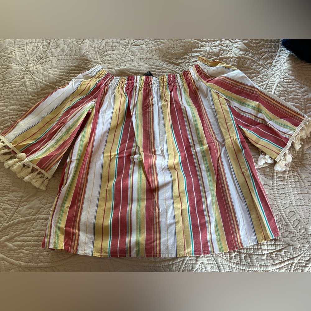 Wrangler Retro off the shoulder rodeo top